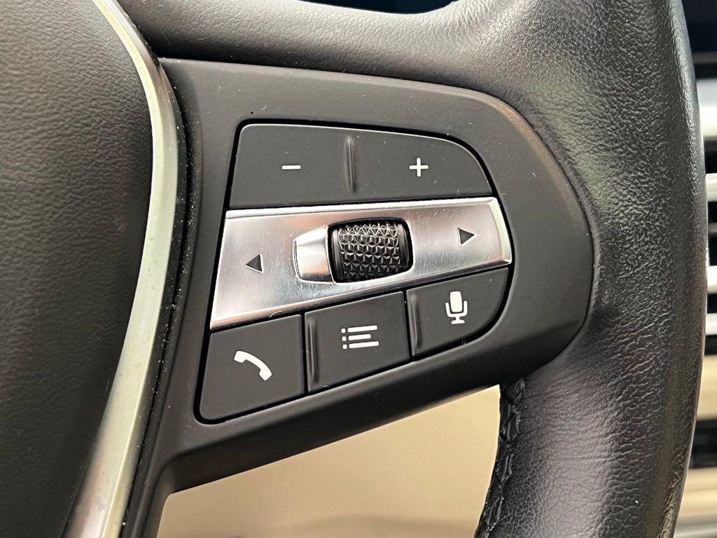 Thumbnail: 2023 BMW i4 - 18