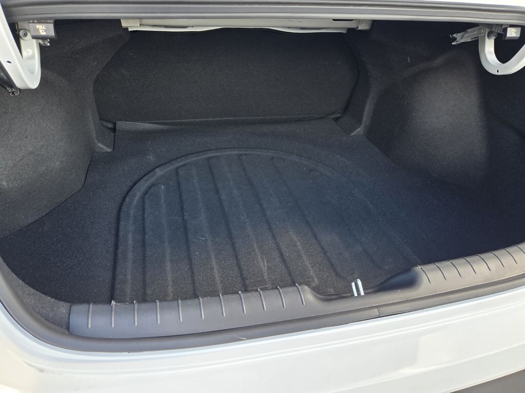 2026 Hyundai Elantra - $22,299