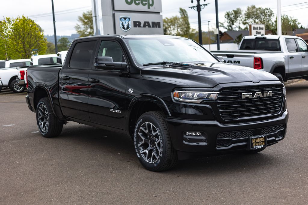 2026 Ram 1500 Laramie thumbnail 8