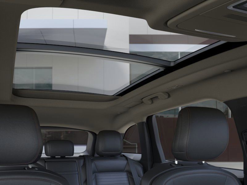 New 2026 White Platinum Metallic Tri-Coat Lincoln Reserve image 22