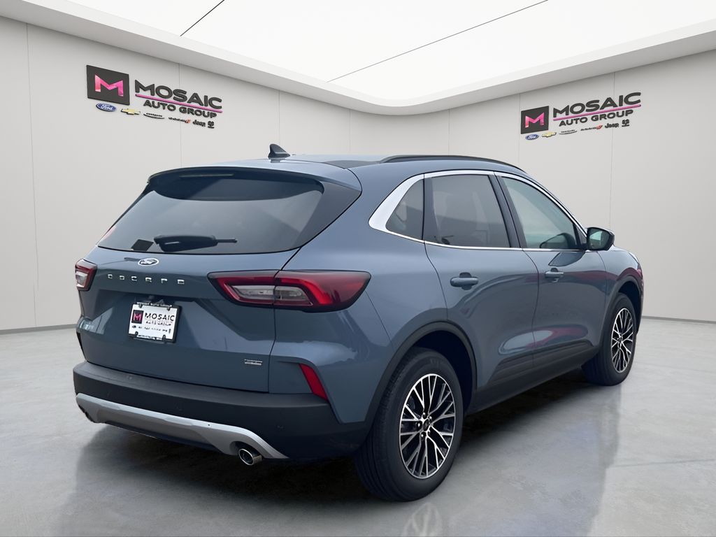 2025 Ford Escape Plug-In Hybrid
