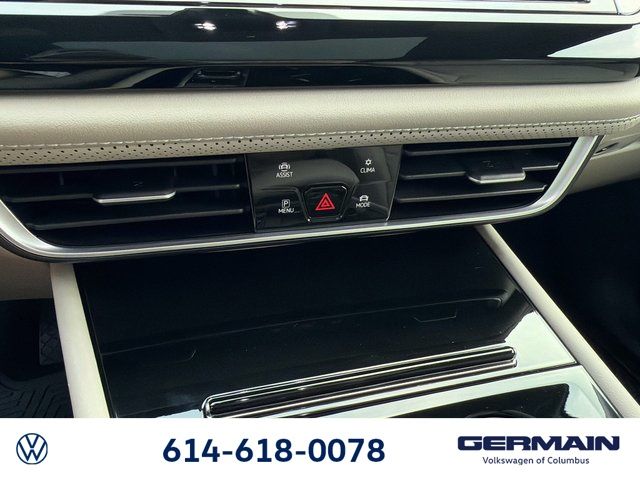 New 2026 Black Volkswagen SE w/Technology image 29