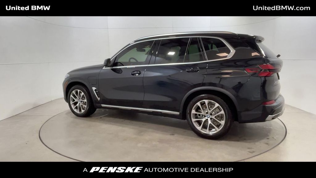 2024 BMW X5 xDrive50e 6