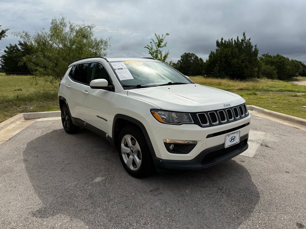 Thumbnail: 2017 Jeep Compass - 3
