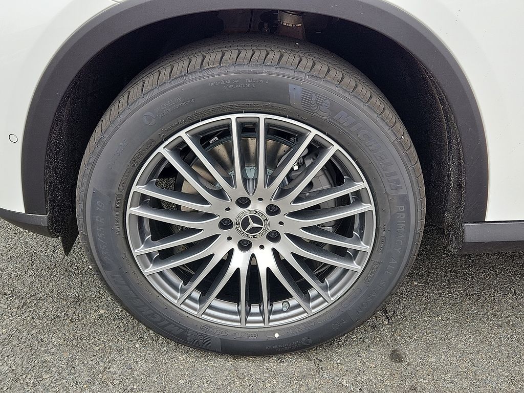 Thumbnail: 2026 Mercedes-Benz GLC - 5