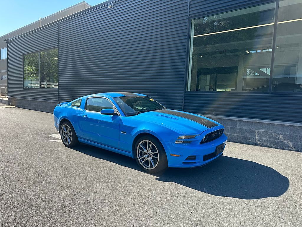 Thumbnail: 2013 Ford Mustang - 1