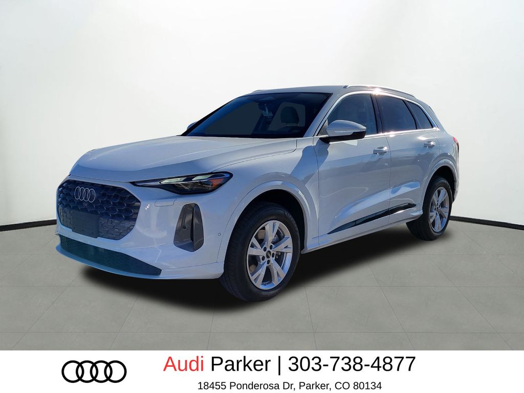 2025 Audi Q5 quattro Premium 40 TFSI