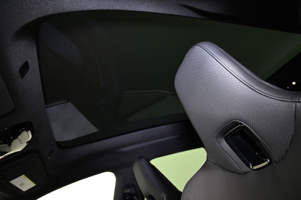 Thumbnail: 2026 BMW iX - 20