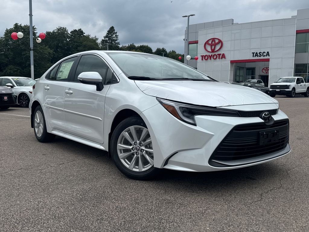2026 Toyota Corolla Hybrid XLE