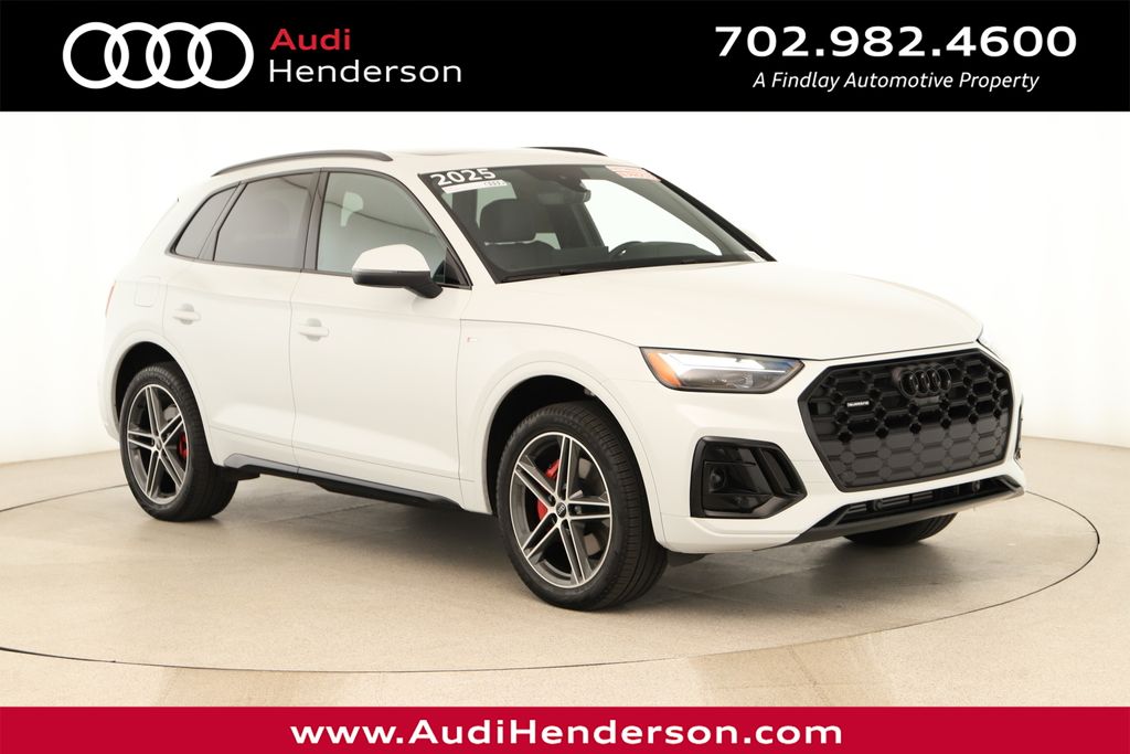 Glacier White Metallic 2025 Audi Q5 Hybrid Plug-in e quattro Premium Plus S Line 55 TFSI AWD SUV / Crossover All-Wheel Drive 7-Speed Automatic