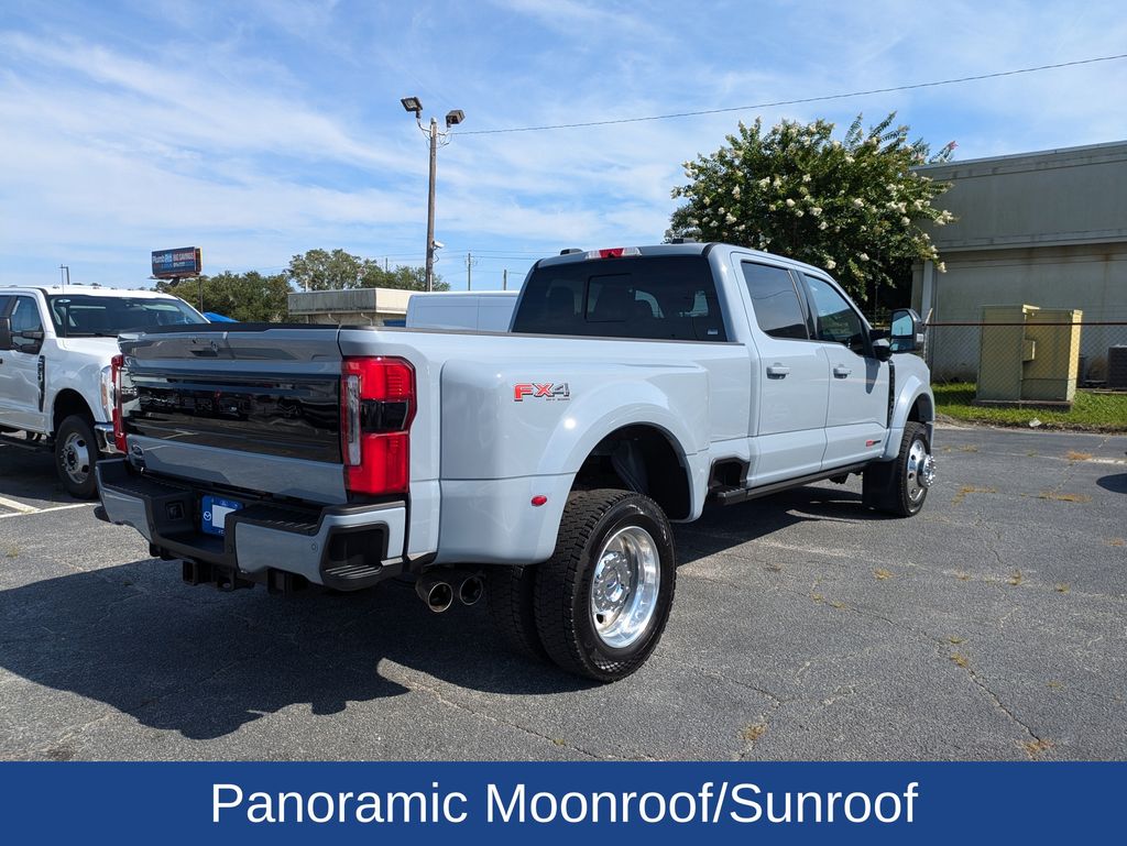 2026 Ford F-450 Super Duty Platinum