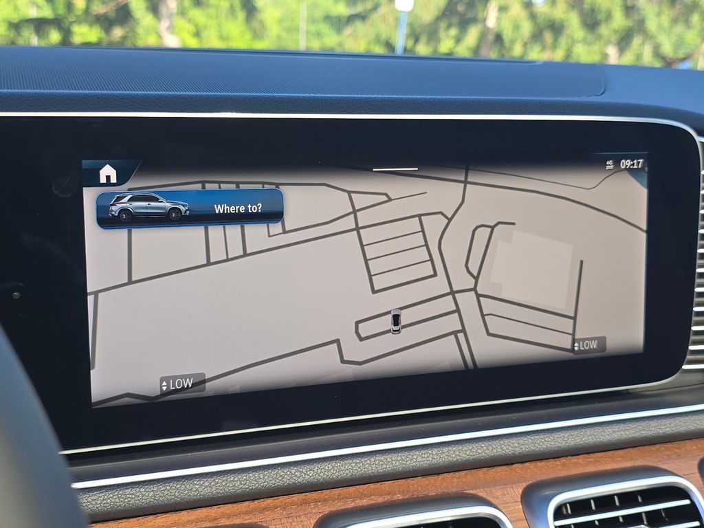 New 2026 Black Mercedes-Benz GLE 350 image 4