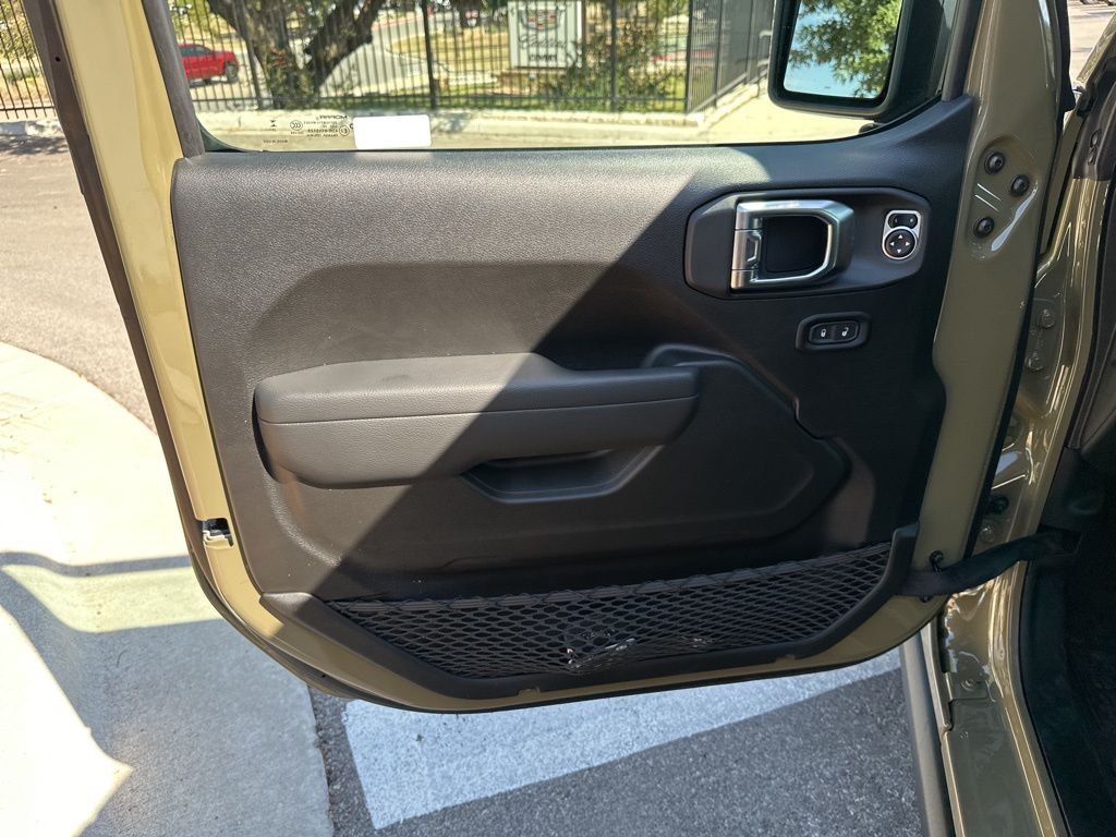 New Car 2025 Jeep Gladiator  For Sale Under $50,000 In Austin, Texas