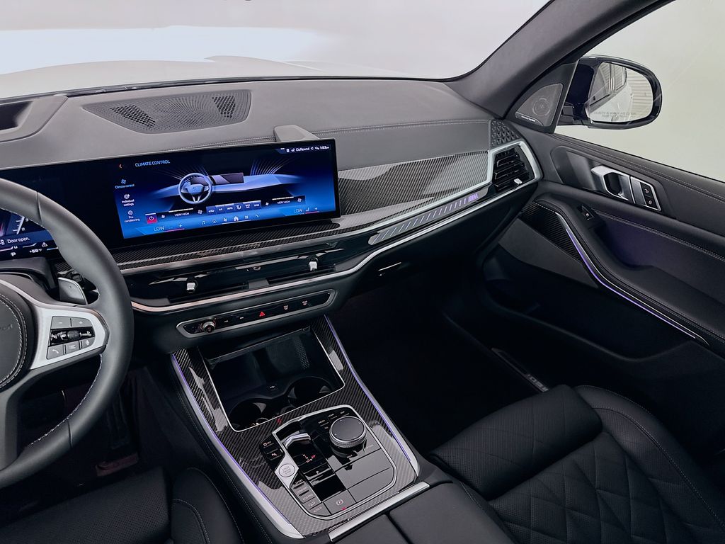 Thumbnail: 2025 BMW X5 - 23