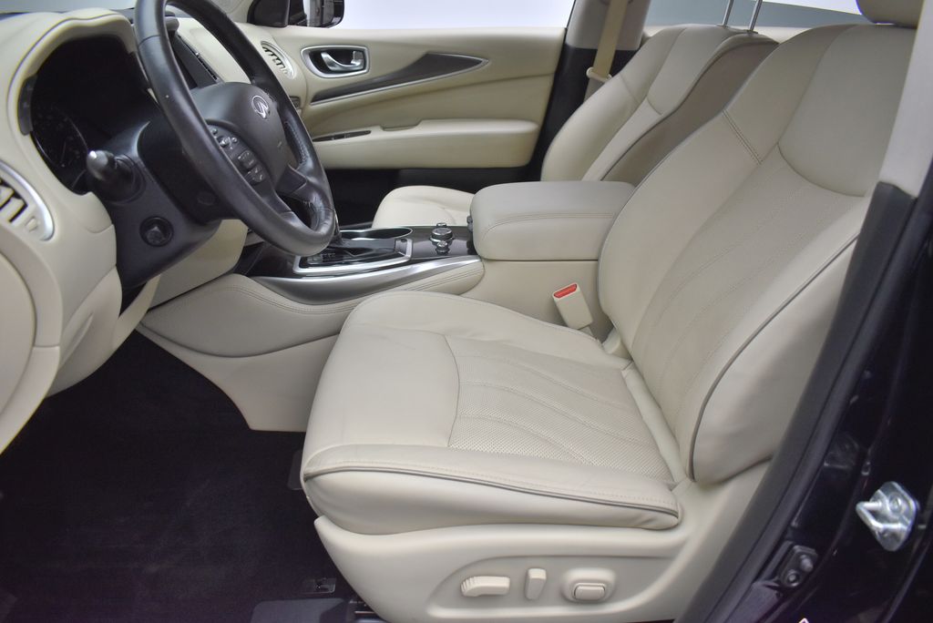 Thumbnail: 2019 INFINITI QX60 - 15