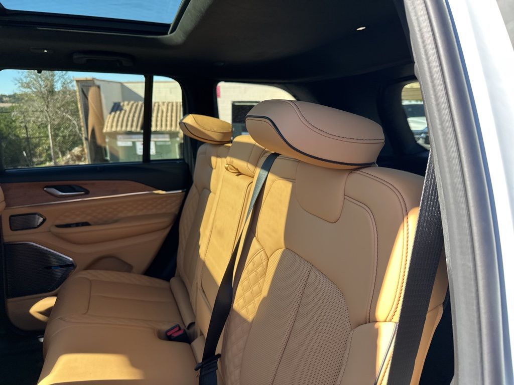 New Car 2025 Jeep Grand Cherokee  Summit For Sale Under $70,000 In Austin, Texas