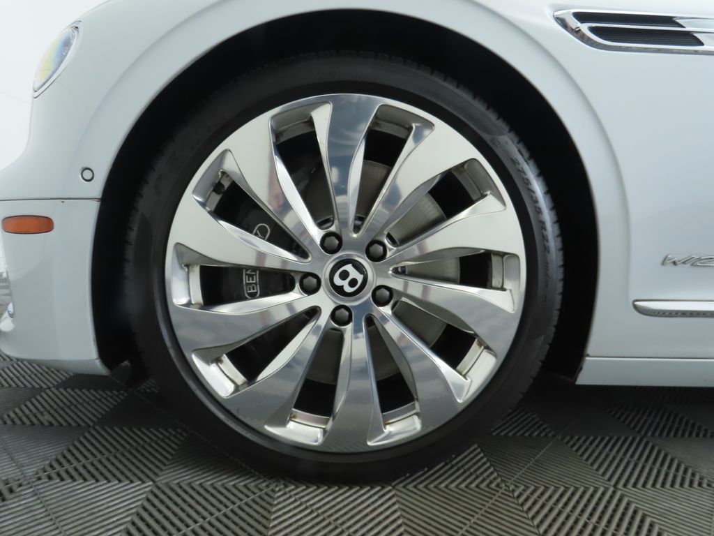 Thumbnail: 2020 Bentley Flying Spur - 31