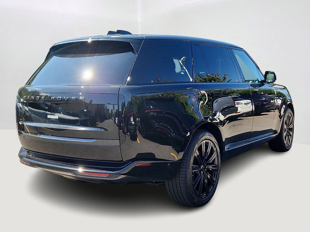 Thumbnail: 2026 Land Rover Range Rover - 3