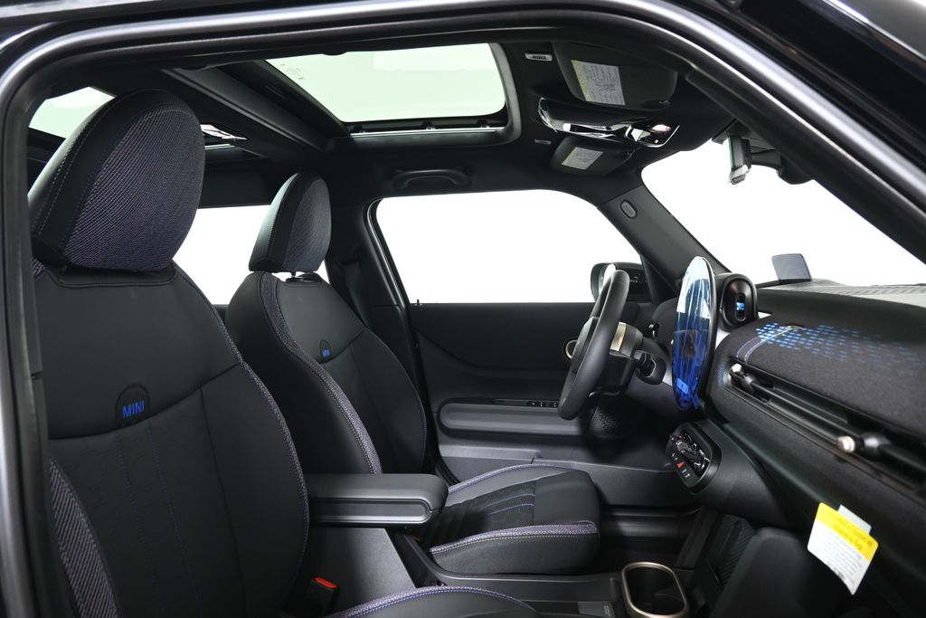 Thumbnail: 2026 MINI Cooper - 21