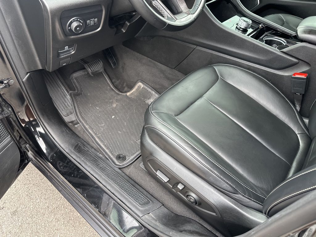 Used Car 2021 Jeep Grand Cherokee L  Limited For Sale Under $30,000 In Austin, Texas