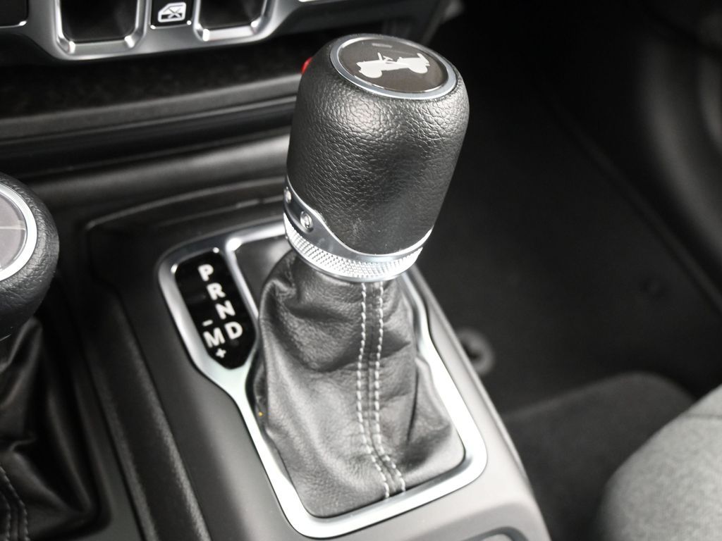 New 2026 Bright White Clearcoat Jeep Sport image 18