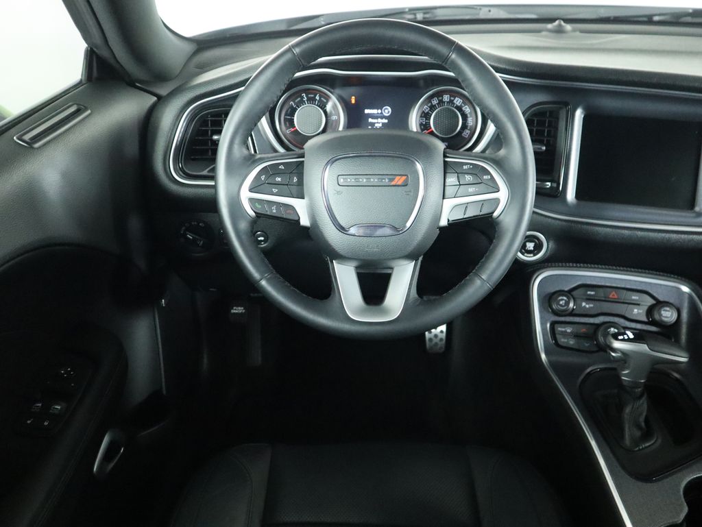 Thumbnail: 2015 Dodge Challenger - 10