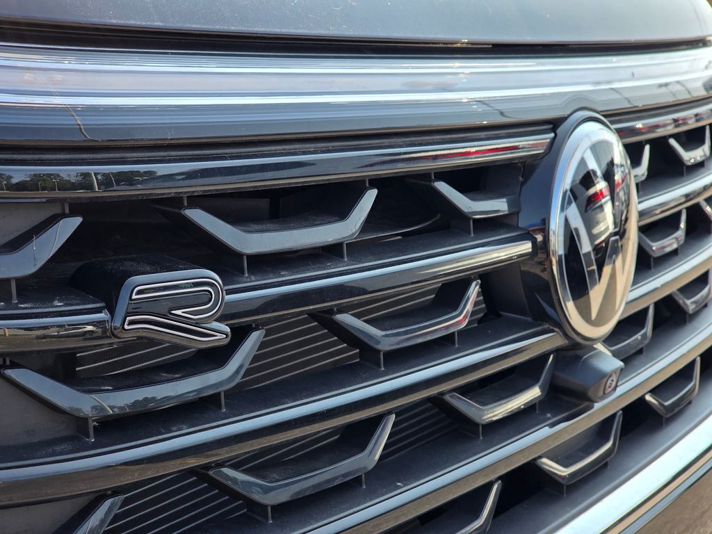 2026 Volkswagen Atlas Cross Sport 2.0T SEL Premium R-Line Black at Sutliff Volkswagen