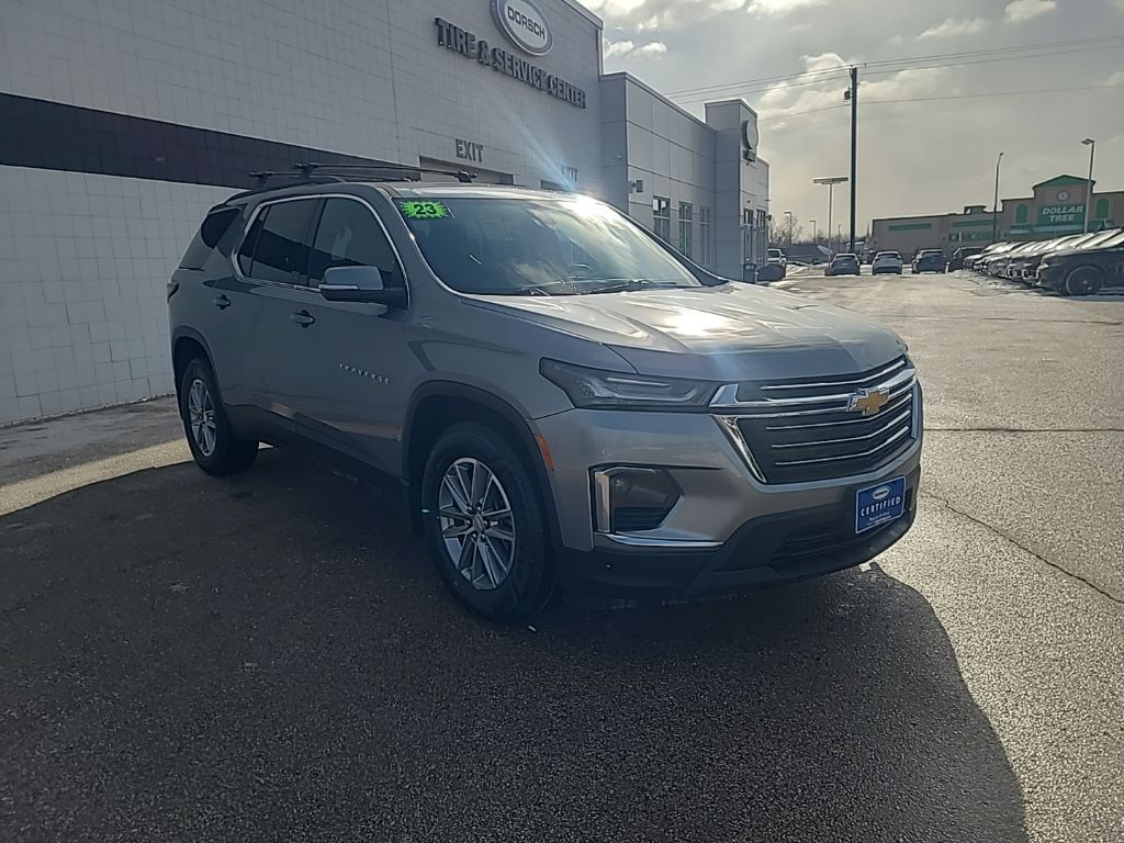 used 2023 Chevrolet Traverse car, priced at $32,811