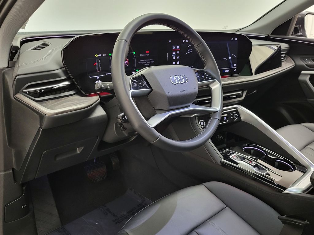 Thumbnail: 2025 Audi Q5 - 29