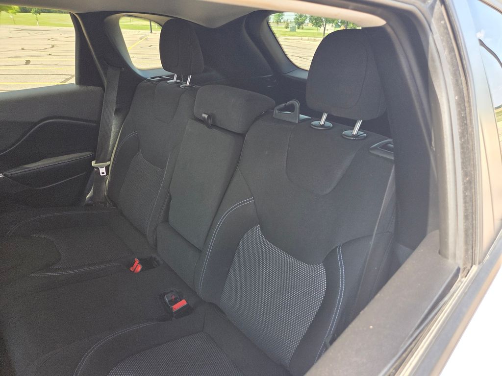 2020 Jeep Cherokee Latitude