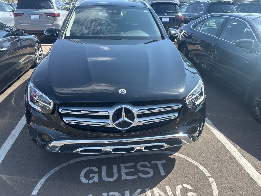 Thumbnail: 2022 Mercedes-Benz GLC - 3