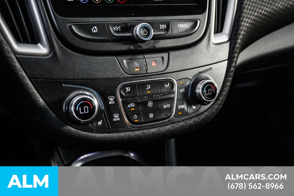 Used 2025 Black Chevrolet LT image 40