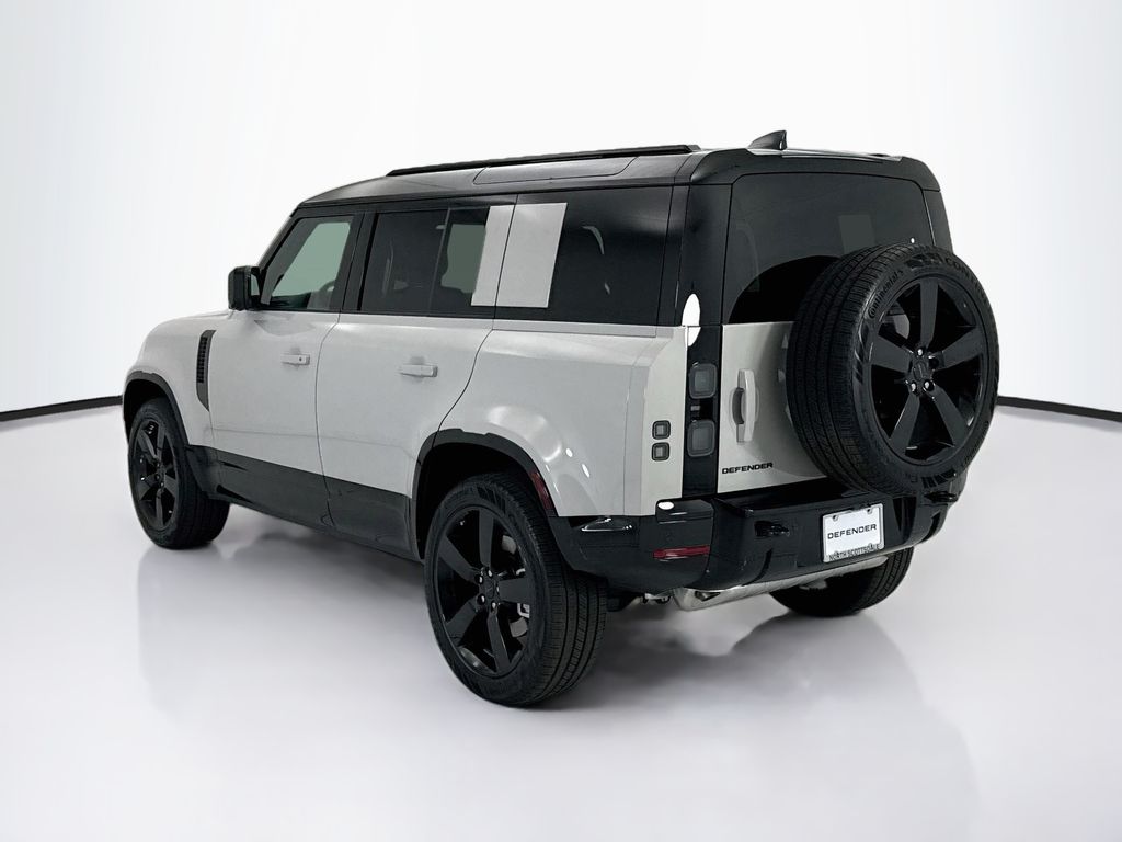 Thumbnail: 2026 Land Rover Defender - 7