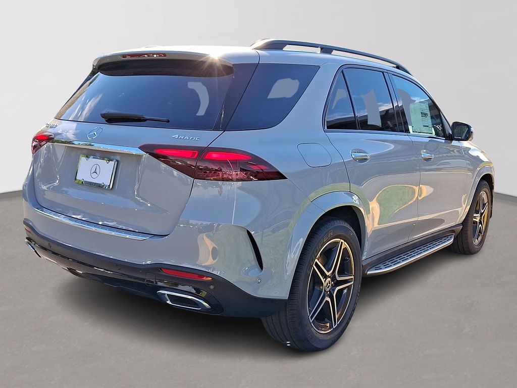Thumbnail: 2026 Mercedes-Benz GLE - 3