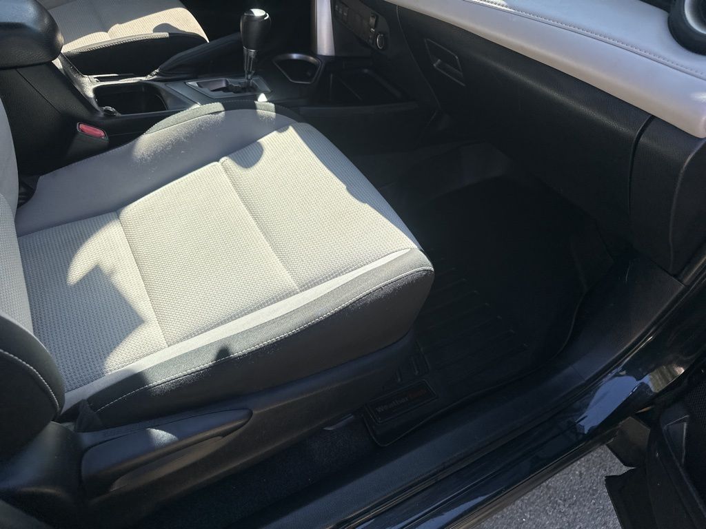 Used Car 2016 Toyota Rav4 Hybrid  Xle For Sale Under $20,000 In Austin, Texas