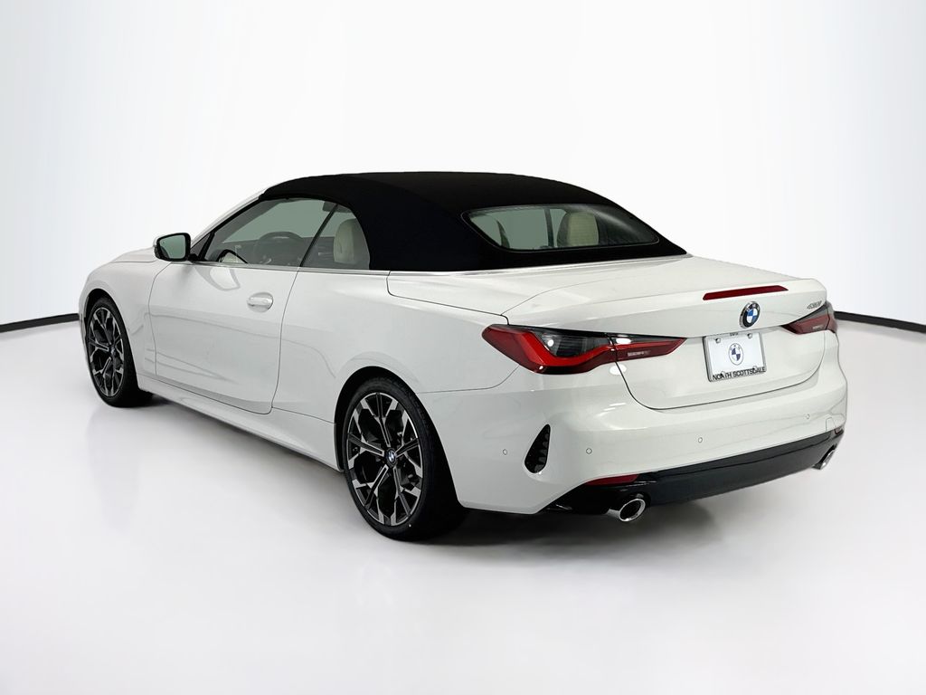 Thumbnail: 2027 BMW 4 Series - 15