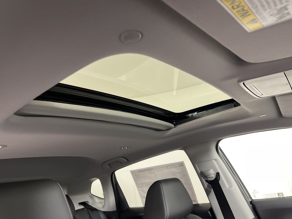 Thumbnail: 2025 Acura ADX - 11