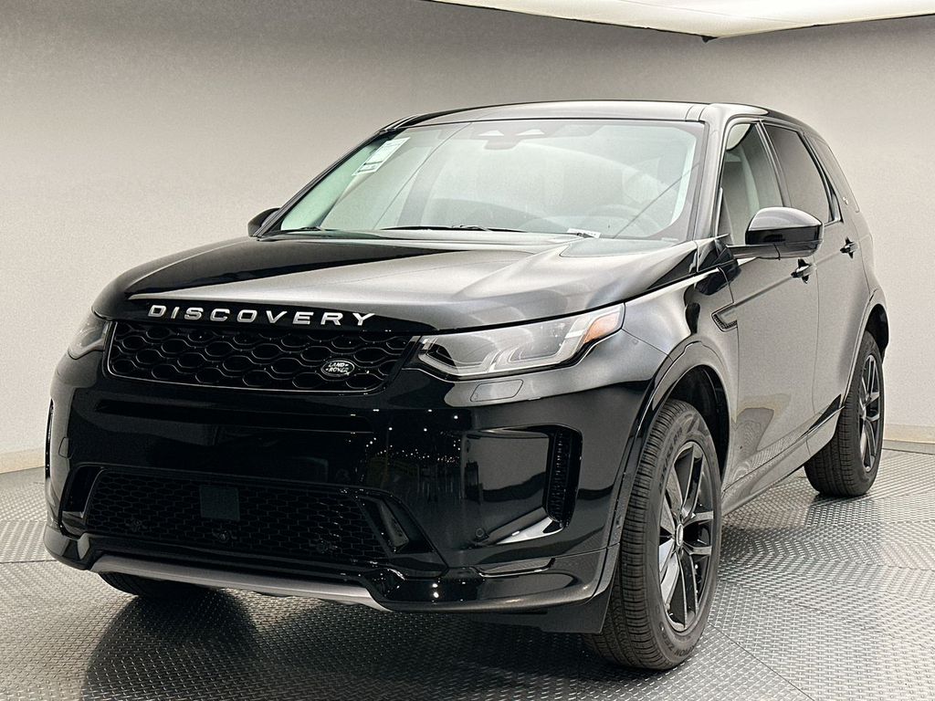 2025 Land Rover Discovery Sport S -
                Paramus, NJ