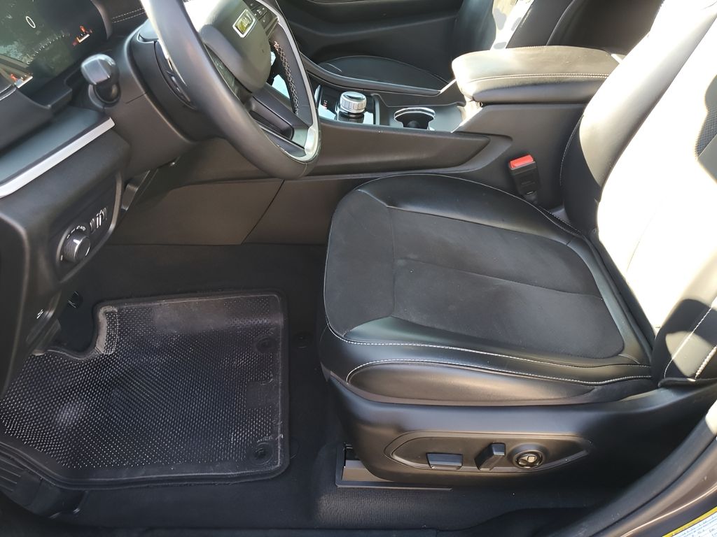 Used Car 2023 Jeep Grand Cherokee  Altitude X For Sale Under $30,000 In Austin, Texas