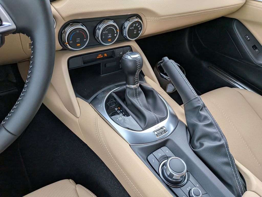 2026 Mazda MX-5 Miata Grand Touring
