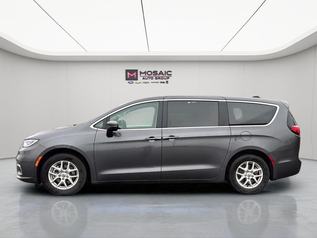 2023 Chrysler Pacifica