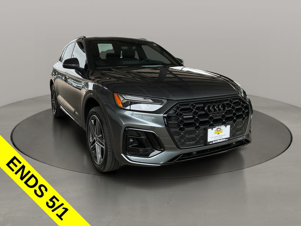 Daytona Gray Pearl Effect 2025 Audi Q5 Hybrid Plug-in e quattro Premium Plus S Line 55 TFSI AWD SUV / Crossover All-Wheel Drive 7-Speed Automatic