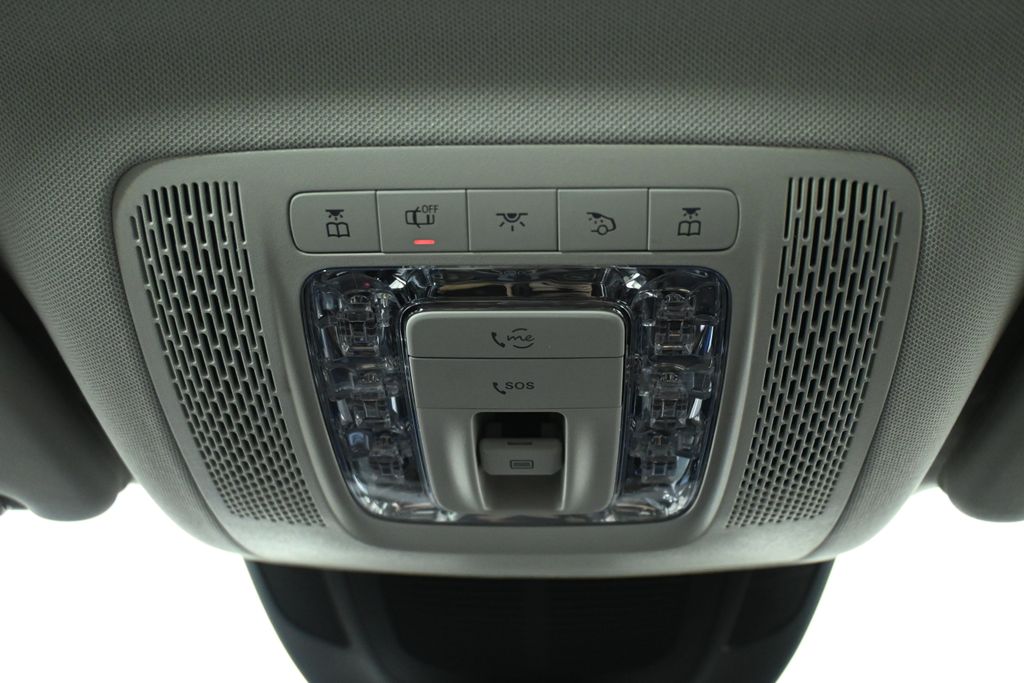 Thumbnail: 2026 Mercedes-Benz GLE - 16