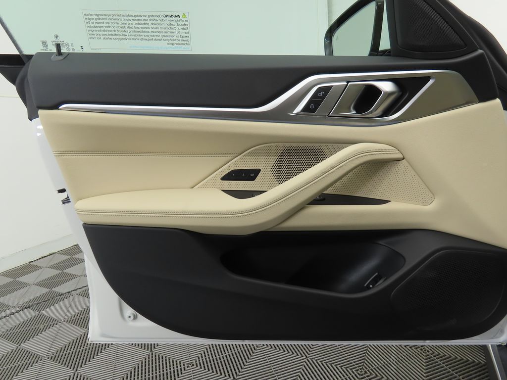 Thumbnail: 2025 BMW i4 - 24