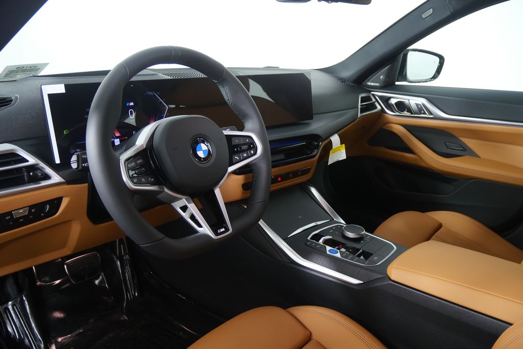 Thumbnail: 2026 BMW i4 - 12
