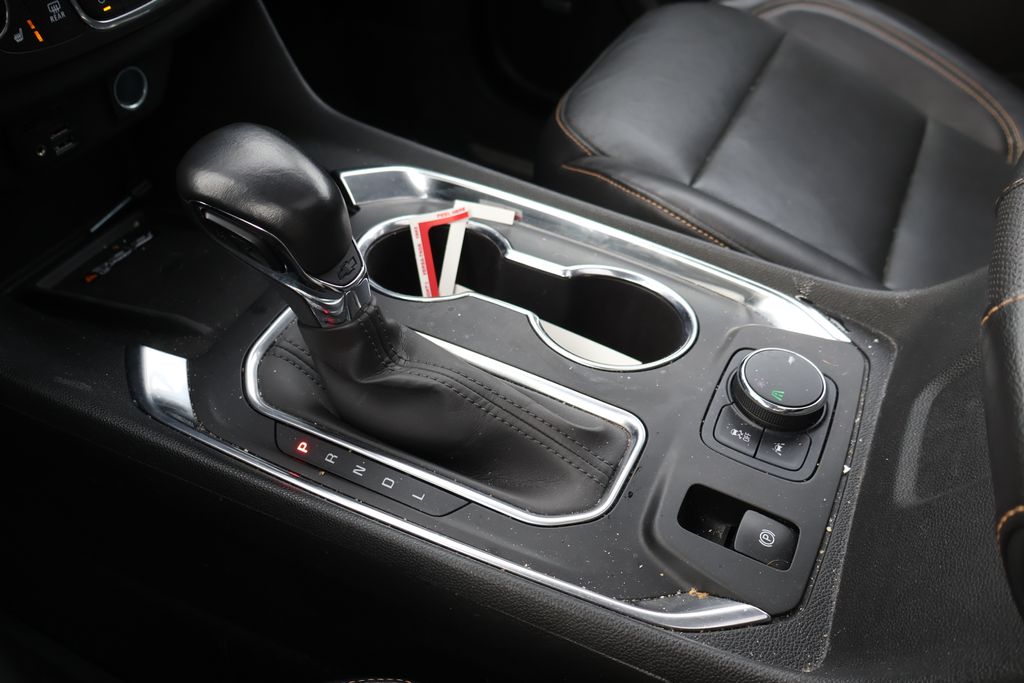 Thumbnail: 2021 Chevrolet Traverse - 27