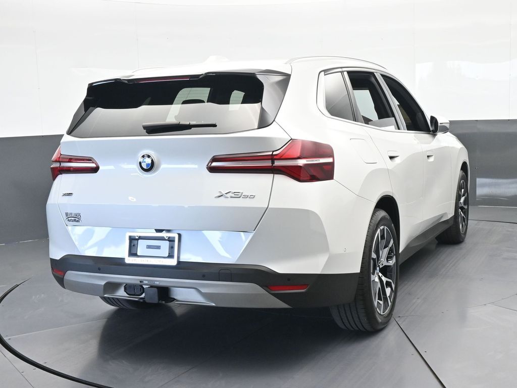 Used 2025 Mineral White Metallic BMW 30 xDrive image 5
