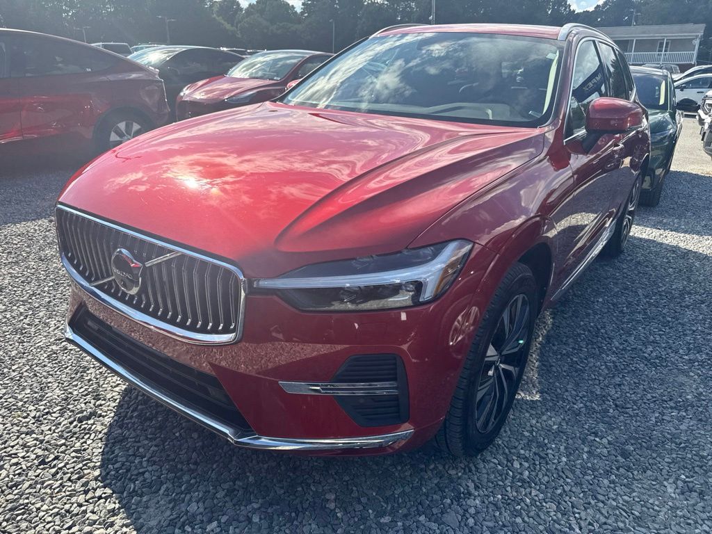 Red 2023 Volvo XC60 SUV / Crossover Front-Wheel Drive Automatic
