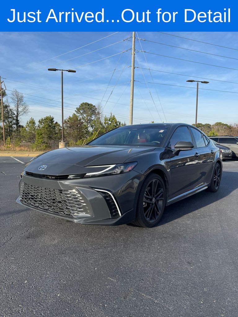 2025 Toyota Camry XSE FWD