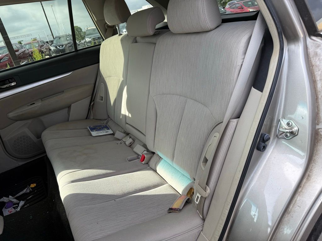 Thumbnail: 2014 Subaru Outback - 10